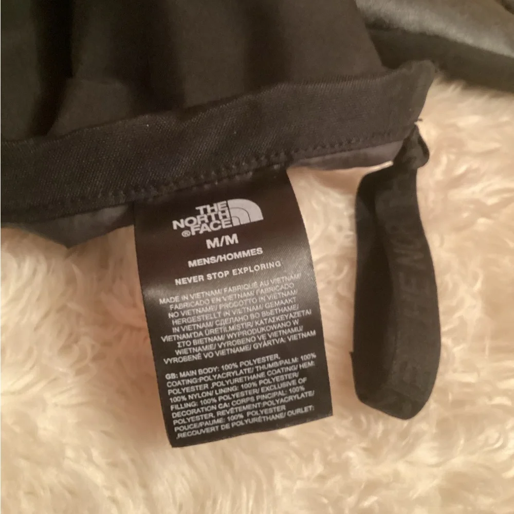 The north face black dryvent gloves size medium